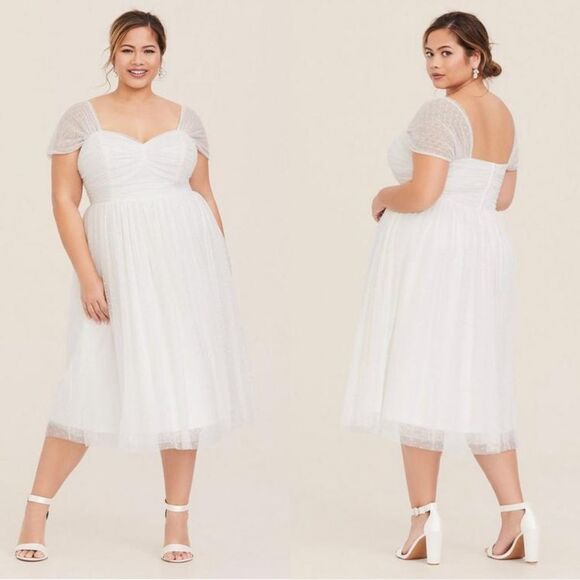 TORRID Special Occasion Wedding Ivory Dot Mesh Midi Skater Dress Size 14 NEW - Picture 1 of 10